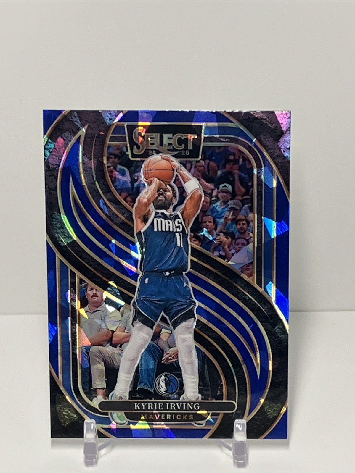 2024/25 Panini Select, Mavericks, #148, Kyrie Irving, Premier Level Cracked Ice